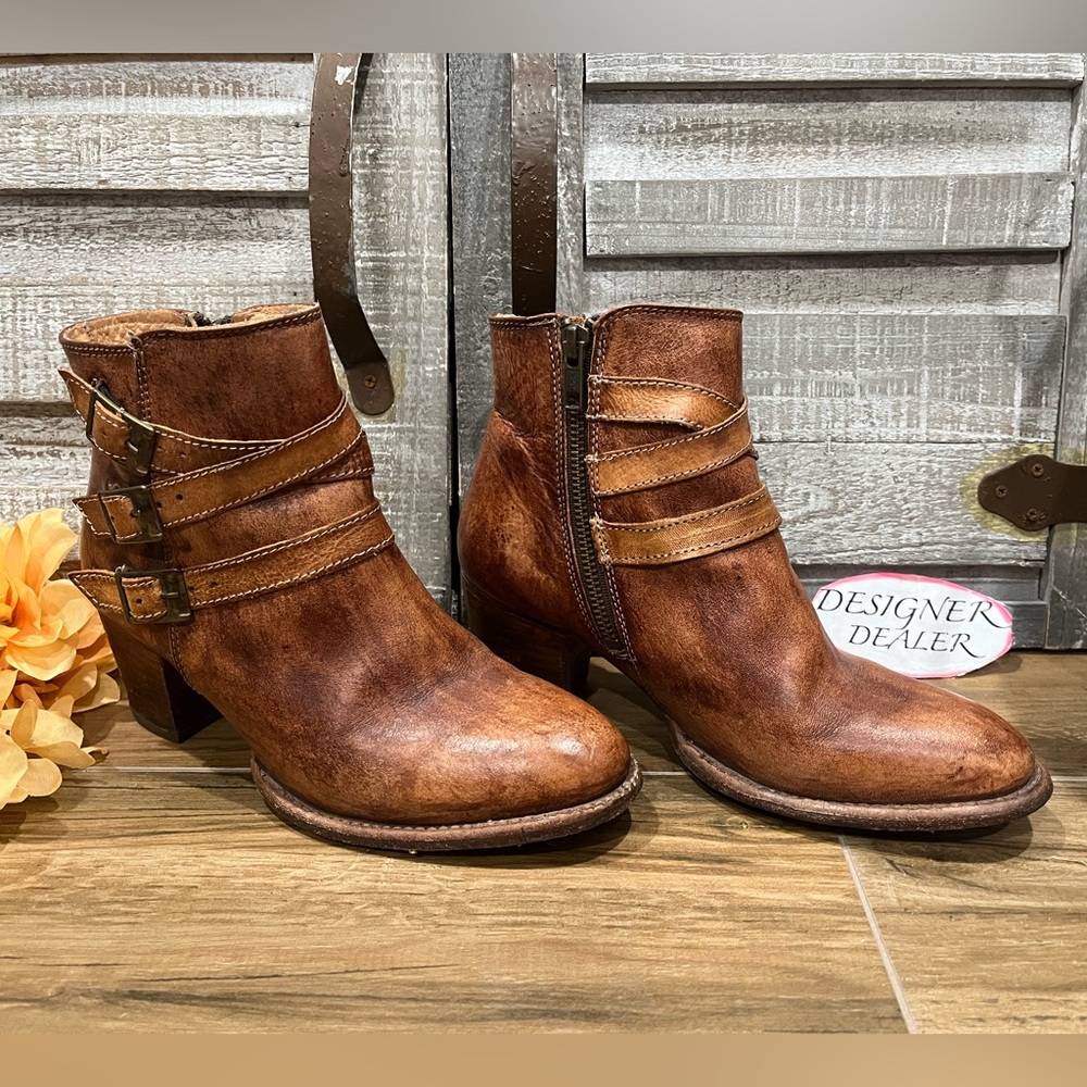 BED STU Begin Cobbler Buckle Bootie Size 7 GUC! - Picture 1 of 11